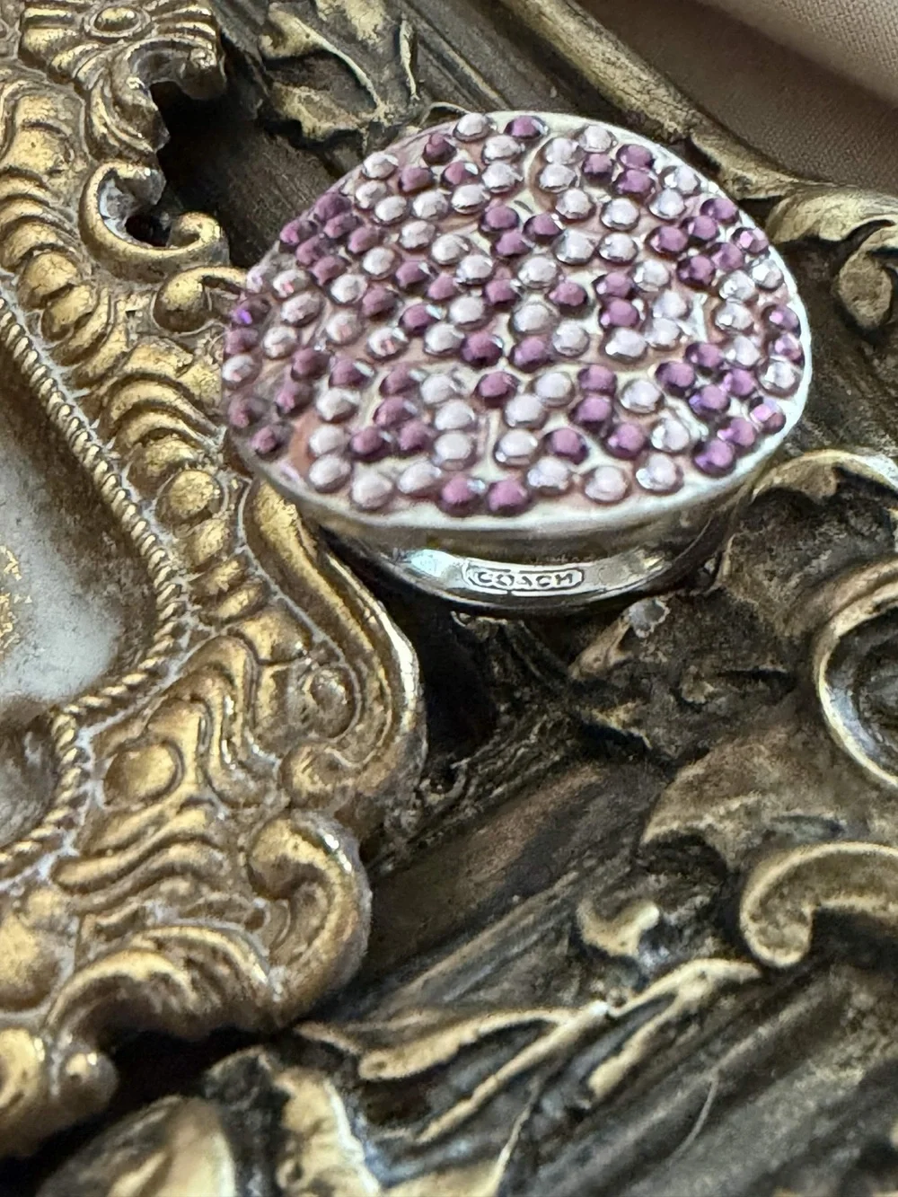 COACH • Purple Lavender Crystal Rhinestone Signature Logo Statement Ring